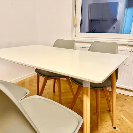 Apartment Parking - Prime - Easy Access Gerasdorf bei Wien